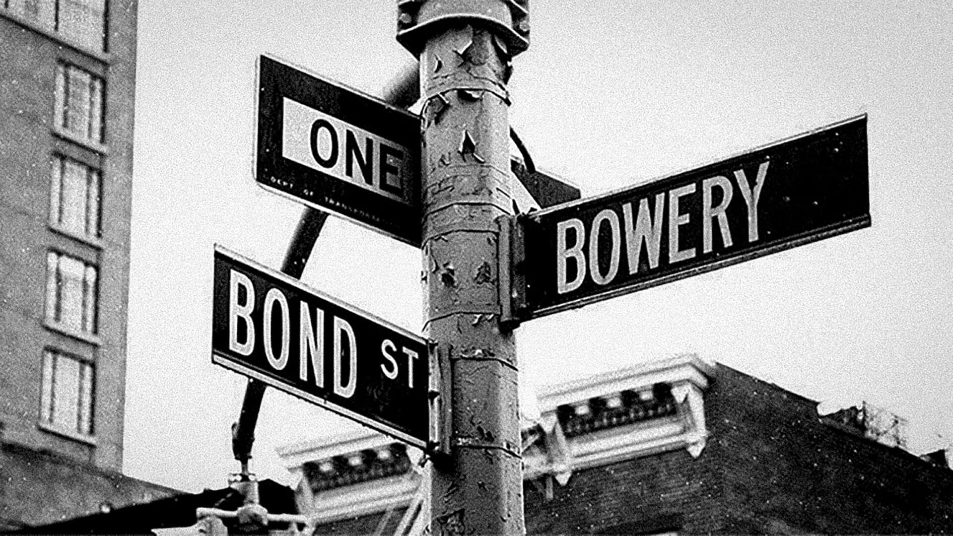 Bond-Bowery-Street-Sign